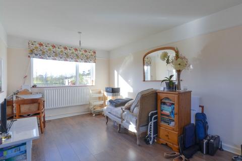 12 Woodmand, Holt, Trowbridge, BA14 6RH