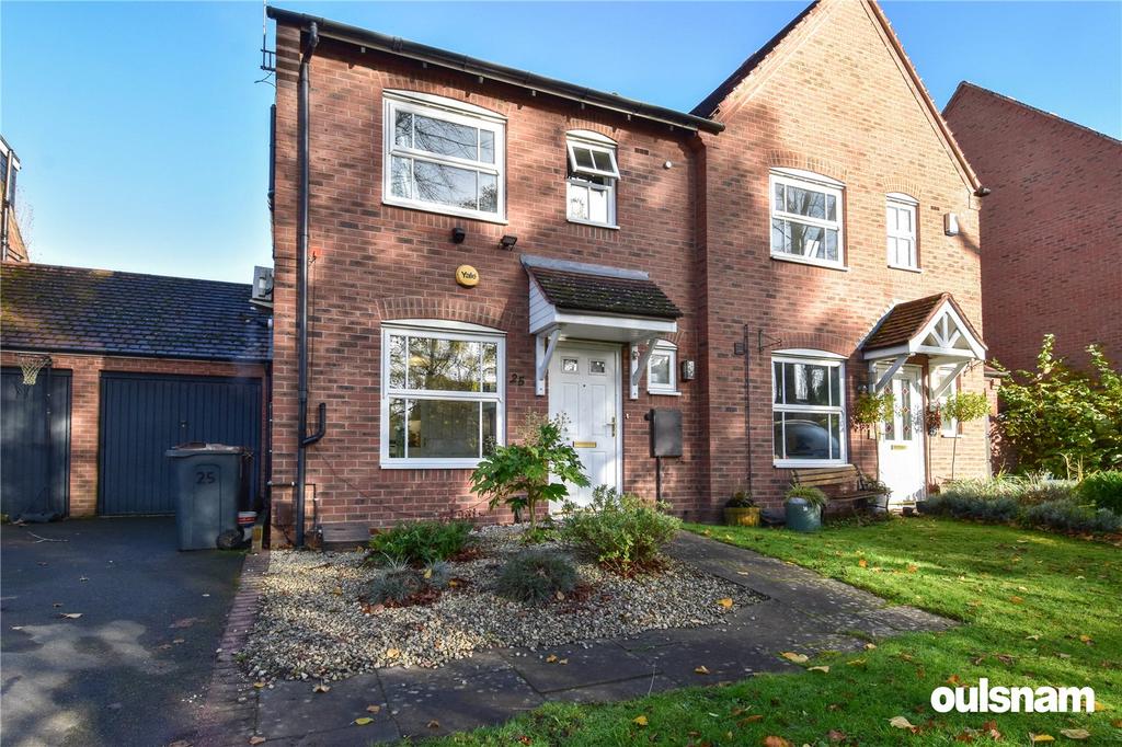 Moor Green Lane, Birmingham, West... 4 bed semidetached house £1,550