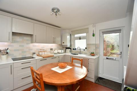 5 Brambletree Cottages, Rochester, ME1 3TN