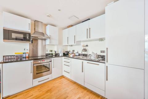 1 bedroom flat for sale, Parkview Apartments, Poplar, London, E14