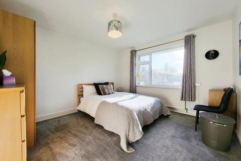 2 bedroom flat for sale, Barlow Moor Court, West Didsbury, Manchester, M20