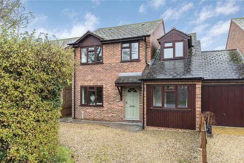 4 bedroom link detached house for sale, Clifden Road, Worminghall, Aylesbury, HP18