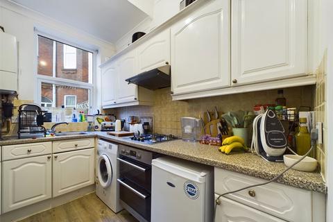Flat 2, Repton House Frances Road, Bournemouth, BH1 3SA