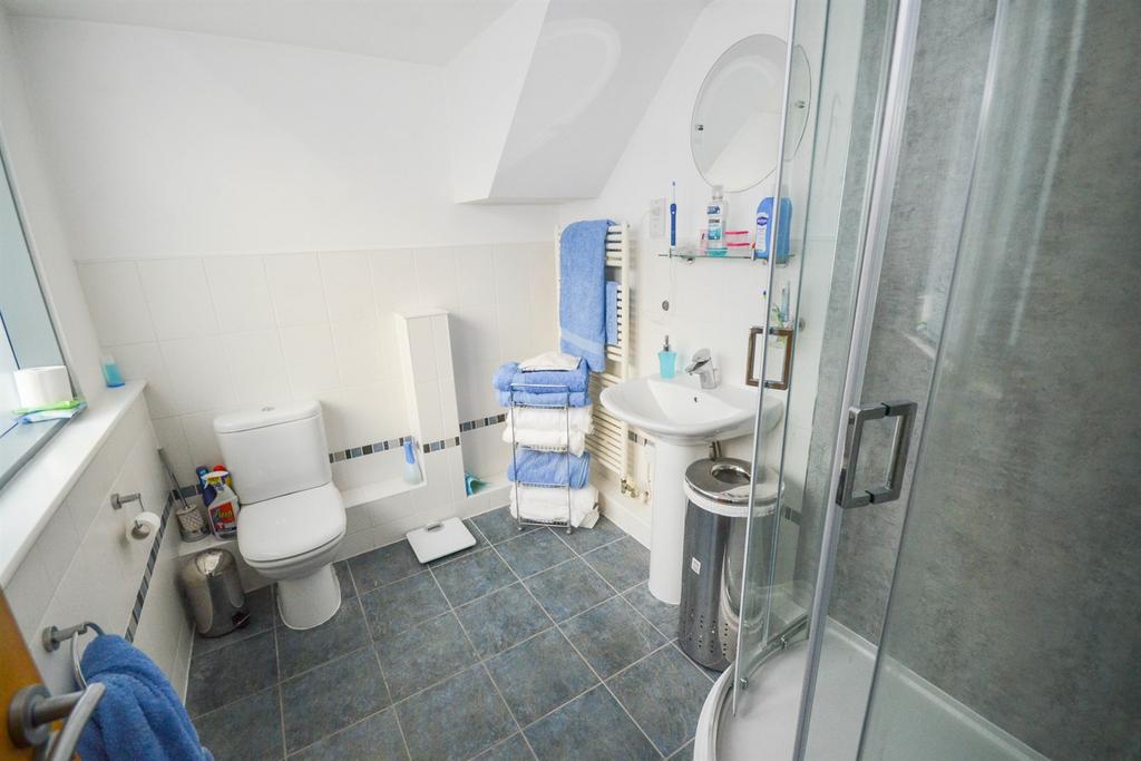 En Suite Shower Room