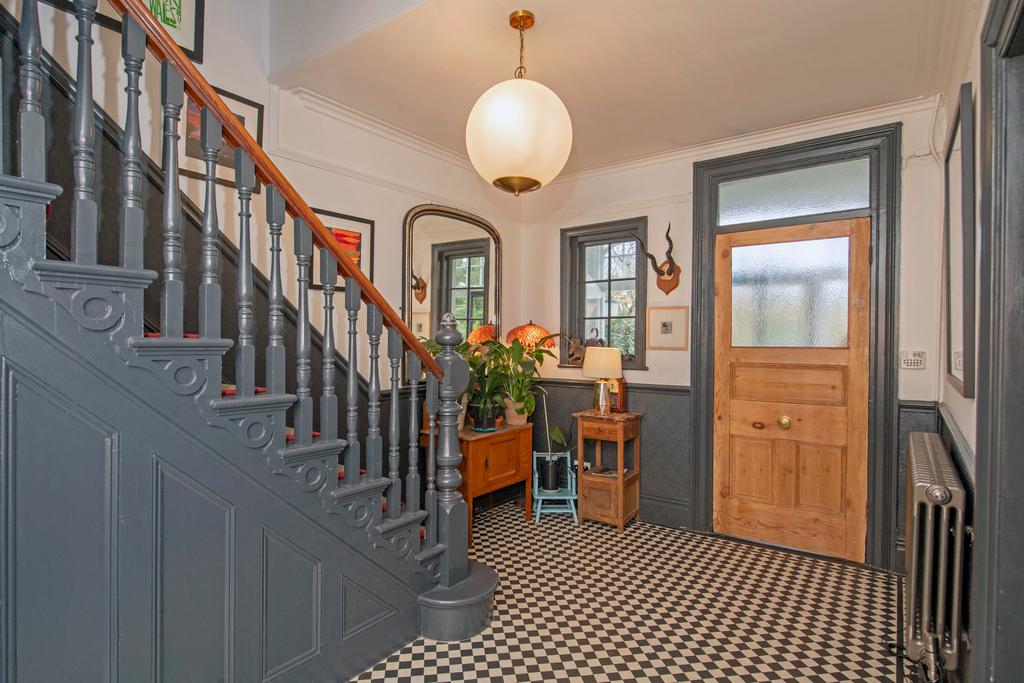 111123 Eight Brynfield Road Langland 046.jpg