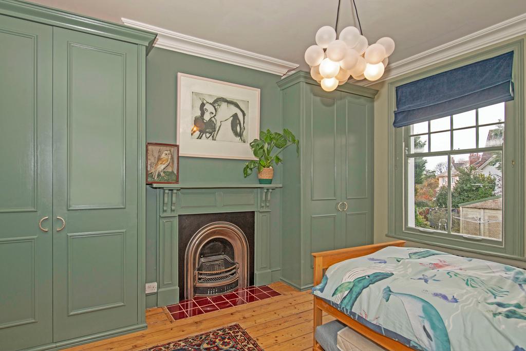 A111123 Eight Brynfield Road Langland 097.jpg
