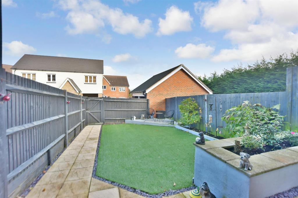 Bells Lane, Hoo, Rochester, Kent 3 bed terraced house for sale £340,000