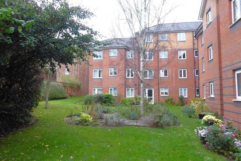 1 bedroom flat for sale, Spencer Court, Banbury, OX16 5EY