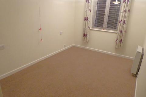 1 bedroom flat for sale, Spencer Court, Banbury, OX16 5EY