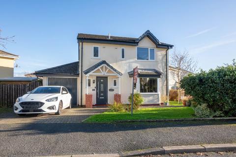 4 bedroom detached house for sale, 2 Maple Drive, Kendal