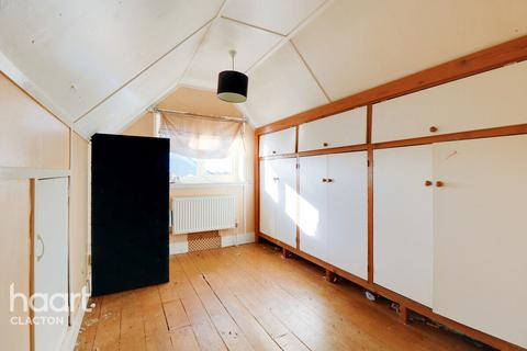 3 bedroom detached bungalow for sale, Meadow Way, Clacton-On-Sea
