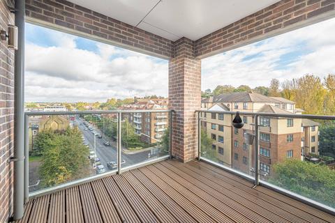 2 bedroom flat for sale - Goldfinch Court, Child's Hill, London, NW11