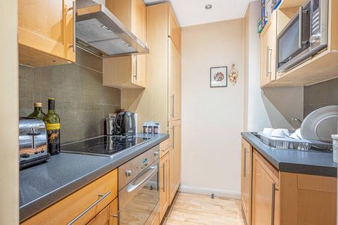 1 bedroom flat for sale, St Johns Court, South Hampstead, London, NW3