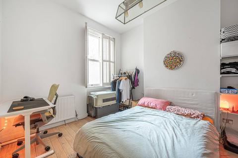 1 bedroom flat for sale, Gengall Road, Queen's Park, London, NW6