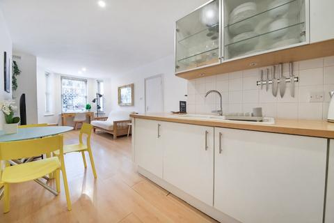 undefined, Aldridge Road Villas, London, W11