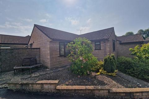 2 Hazel View, Crewkerne, TA18 7DD