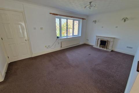 2 Hazel View, Crewkerne, TA18 7DD