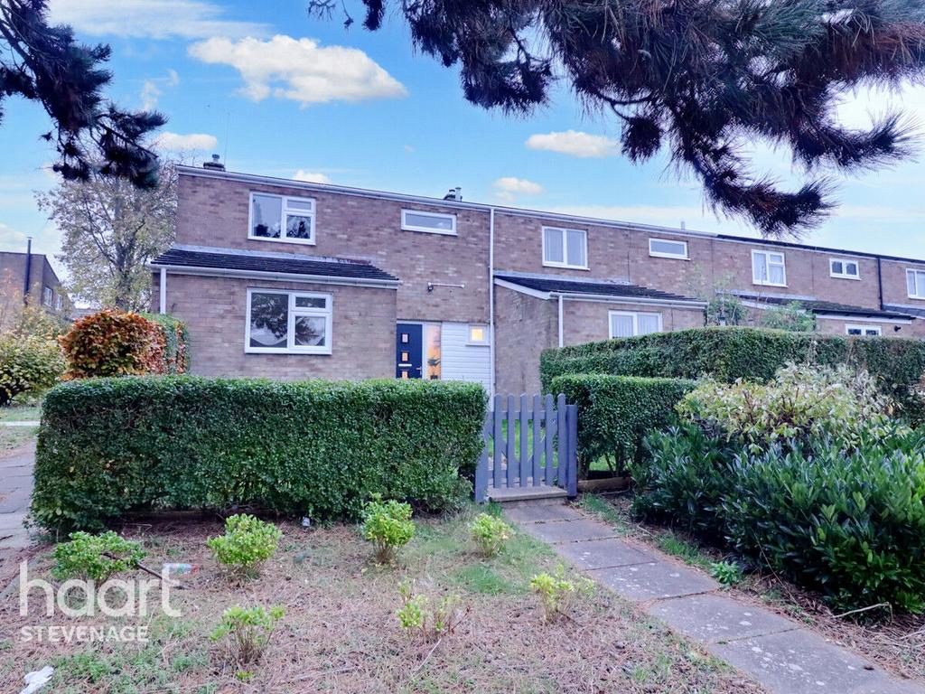 Lonsdale Road, Stevenage 3 bed end of terrace house for sale £375,000