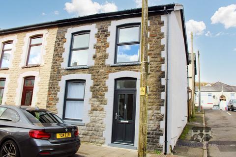 3 bedroom end of terrace house for sale - Argyle Street, Cymmer, Porth, Rhondda Cynon Taff. CF39 9AT
