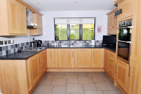 4 bedroom detached house for sale, Burwell Road, Eaton Ford PE19