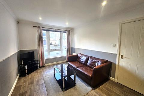 2 bedroom flat to rent, Charlotte Street, City Centre, Aberdeen, AB25