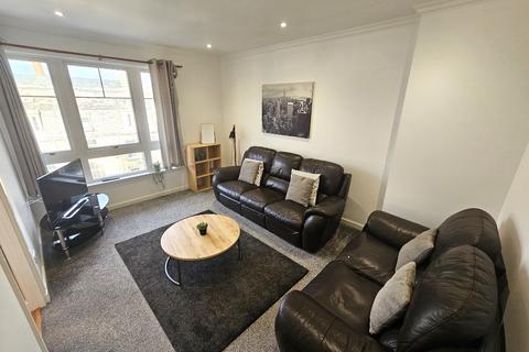 2 bedroom flat to rent, Charlotte Street, City Centre, Aberdeen, AB25