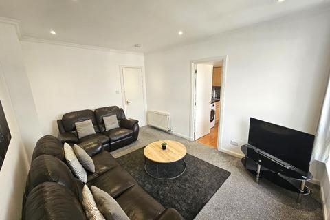 2 bedroom flat to rent, Charlotte Street, City Centre, Aberdeen, AB25
