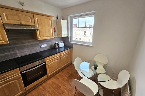 2 bedroom flat to rent, Charlotte Street, City Centre, Aberdeen, AB25