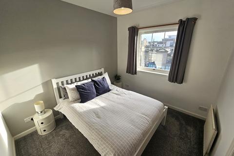2 bedroom flat to rent, Charlotte Street, City Centre, Aberdeen, AB25