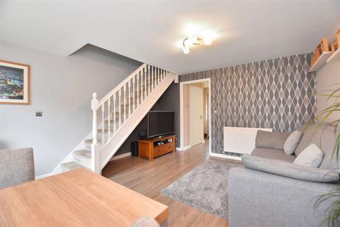 12 Ashford Drive, Appleton, Warrington, WA4 5GG
