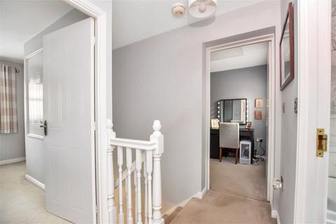 12 Ashford Drive, Appleton, Warrington, WA4 5GG