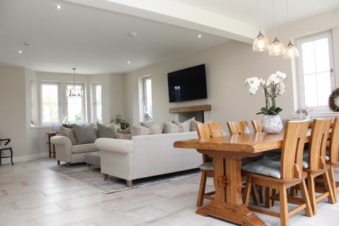 undefined, 3 The Paddock, South Ailey Road, Cove, G84 0BF