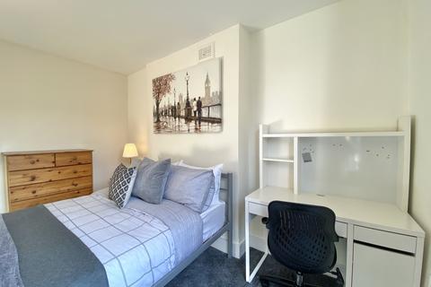 1 bedroom flat to rent - LONDON, SW17