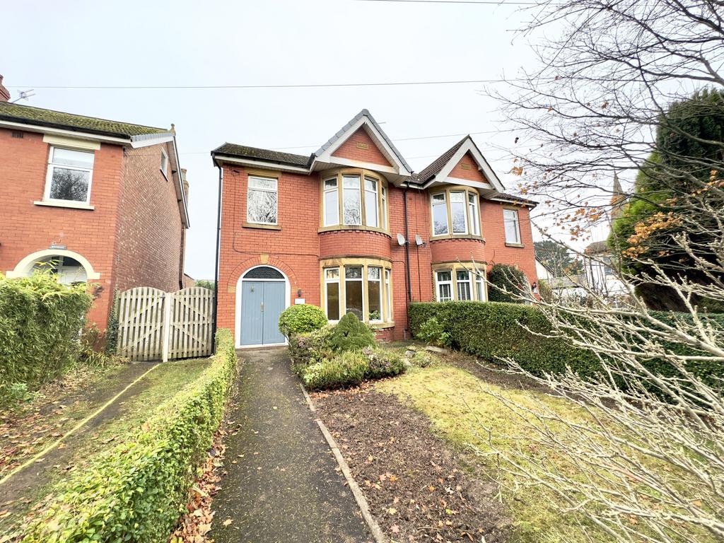 Ribby Road, Kirkham, Lancashire, PR4 3 bed semidetached house to rent