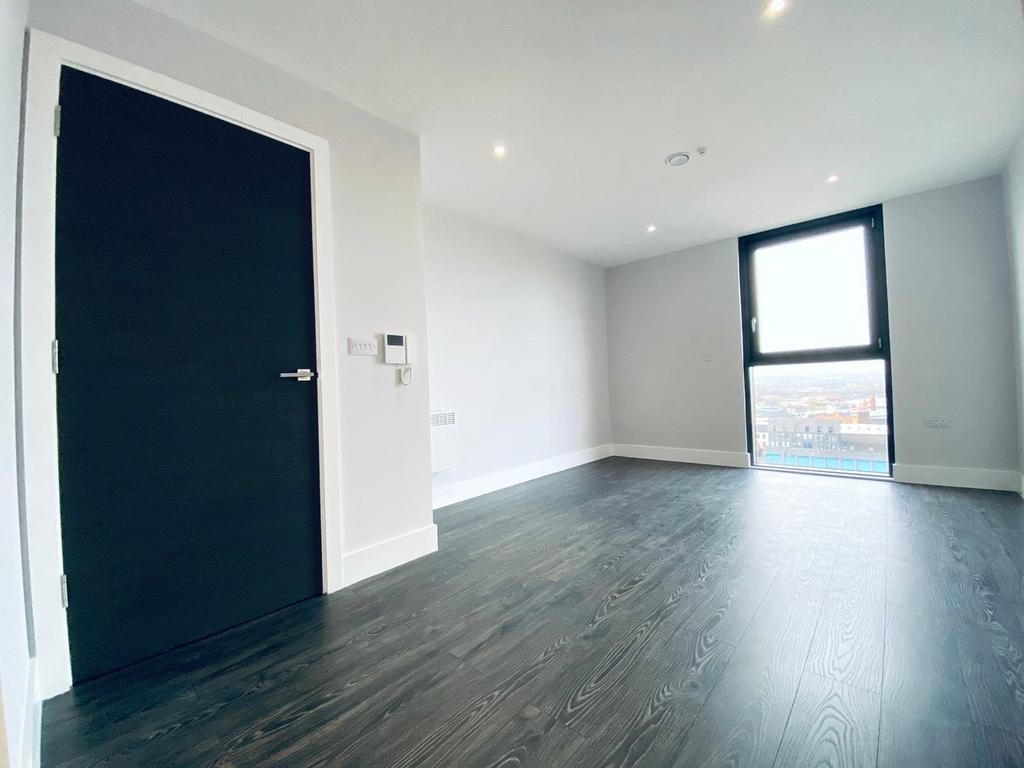 Hallmark Tower, 6 Cheetham Hill Road, Manchester, M4 1 bed apartment