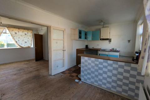 3 bedroom semi-detached house for sale - 12 Richmond Avenue, Runcorn, Cheshire, WA7 5RD