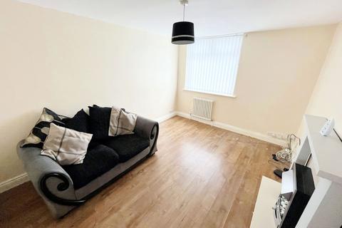 3 bedroom semi-detached house for sale - Tedder Avenue, Thornaby, Stockton-on-Tees, Cleveland, TS17 9HY