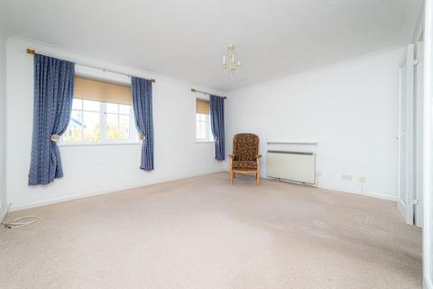 2 bedroom apartment for sale, Cherry Tree Court, Pier Avenue, CT5 2HQ