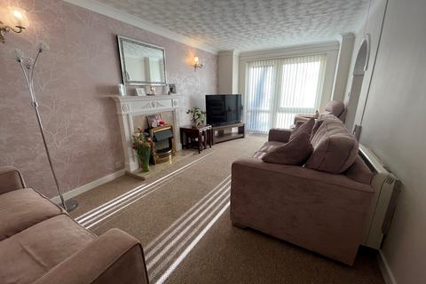 2 bedroom apartment for sale, Grange Road, Blythe Court, B91