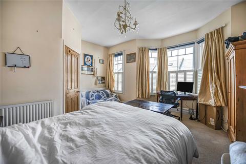 4 bedroom terraced house for sale - Tantallon Road, London, SW12