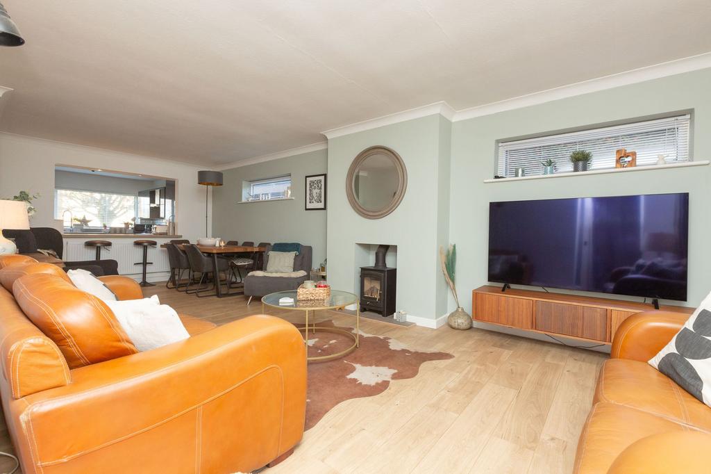Beach Avenue, Birchington, CT7 3 bed detached house for sale £540,000