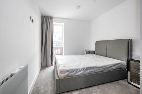 2 bedroom apartment to rent, 56a Kew Bridge Road, Brentford, TW8