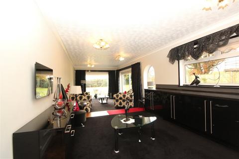 2 bedroom detached bungalow for sale, Currells Lane, Felton