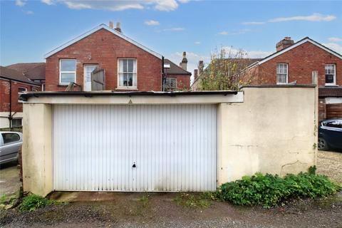 37 Bristol Hill, Bristol, BS4 5AA