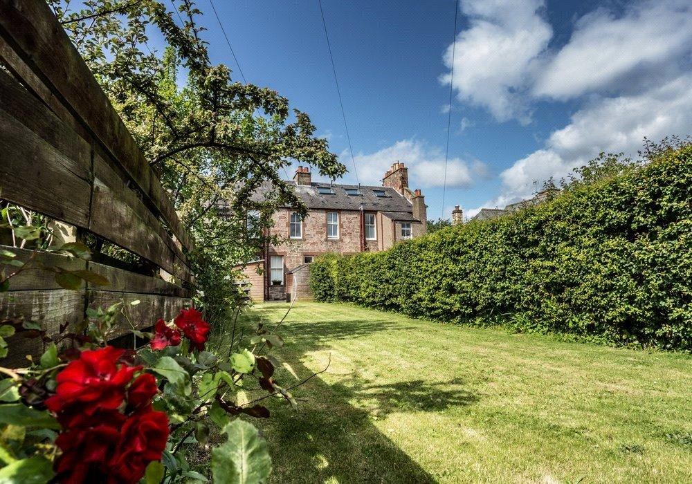 Hopetoun Terrace, Gullane, East Lothian, EH31 4 bed flat to rent £