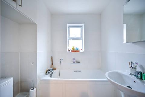 65 Benjamin Lane, Wexham, Slough, SL3 6AB