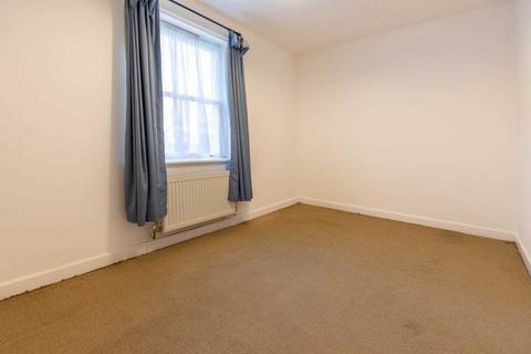 undefined, Alpine Court, Stratford Road