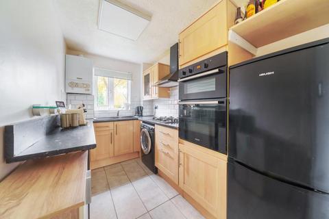 1 bedroom flat for sale, Feltham,  Middlesex,  TW13