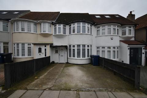 3 bedroom terraced house for sale, Horsenden Crescent  , UB6