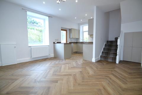 2 bedroom terraced house to rent, Back East Bank, Barrowford BB9